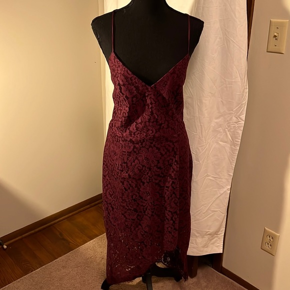 Lovers + Friends Dresses & Skirts - Lovers +Friends Wine Lace Dress Size L